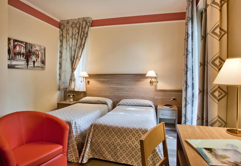 Astra Hotel