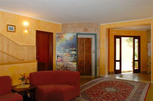 Astra Hotel
