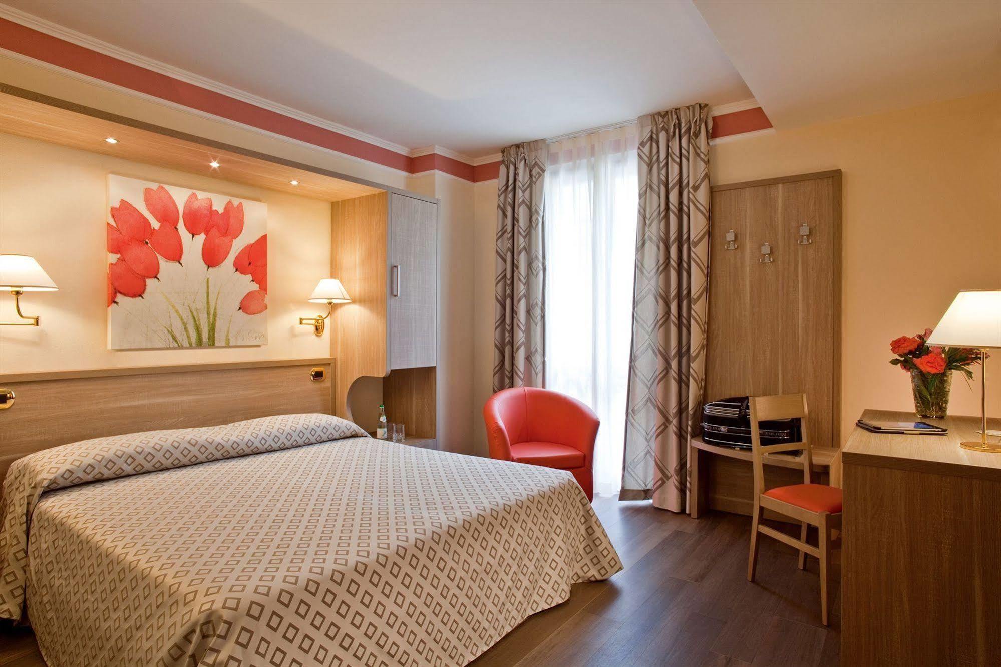 Hotel Astra
